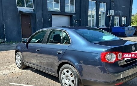 Volkswagen Jetta VI, 2010 год, 620 000 рублей, 5 фотография