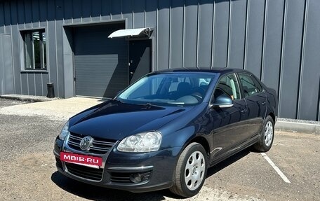 Volkswagen Jetta VI, 2010 год, 620 000 рублей, 6 фотография