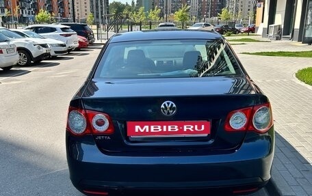 Volkswagen Jetta VI, 2010 год, 620 000 рублей, 13 фотография