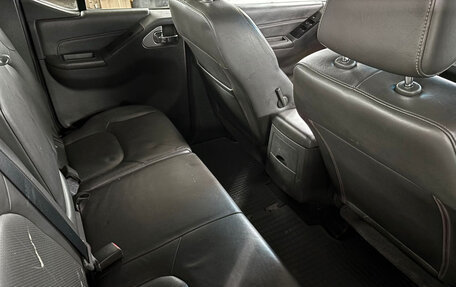 Nissan Navara (Frontier), 2010 год, 1 499 000 рублей, 19 фотография