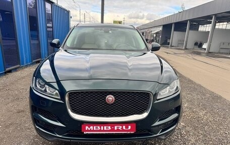 Jaguar F-Pace, 2017 год, 2 450 000 рублей, 5 фотография