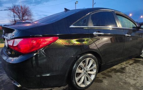 Hyundai Sonata VI, 2011 год, 1 300 000 рублей, 16 фотография
