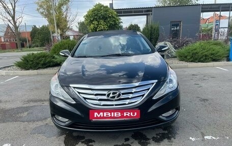 Hyundai Sonata VI, 2011 год, 1 300 000 рублей, 7 фотография