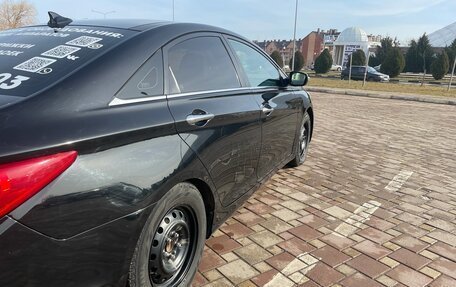 Hyundai Sonata VI, 2011 год, 1 300 000 рублей, 21 фотография