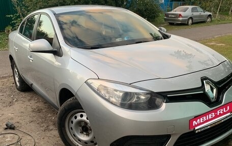 Renault Fluence I, 2013 год, 900 000 рублей, 2 фотография
