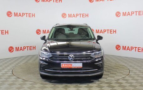 Volkswagen Tiguan II, 2021 год, 2 240 000 рублей, 2 фотография