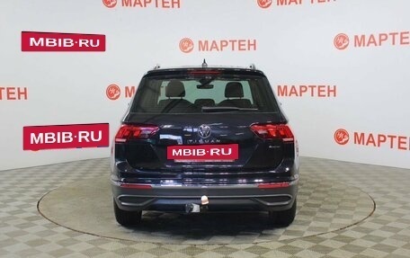 Volkswagen Tiguan II, 2021 год, 2 240 000 рублей, 6 фотография