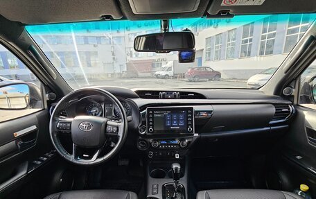 Toyota Hilux VIII, 2021 год, 4 900 000 рублей, 6 фотография