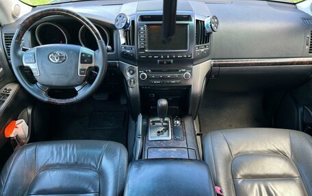 Toyota Land Cruiser 200, 2007 год, 2 100 000 рублей, 4 фотография