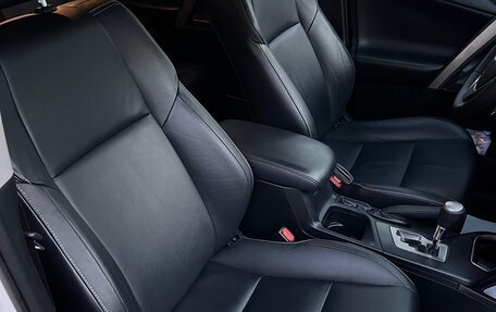 Toyota RAV4, 2019 год, 2 950 000 рублей, 7 фотография