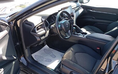 Toyota Camry, 2021 год, 2 400 000 рублей, 7 фотография