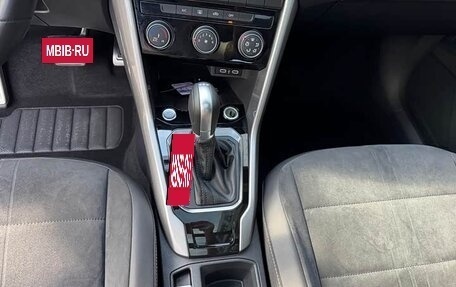 Volkswagen T-Roc I, 2022 год, 2 070 000 рублей, 13 фотография