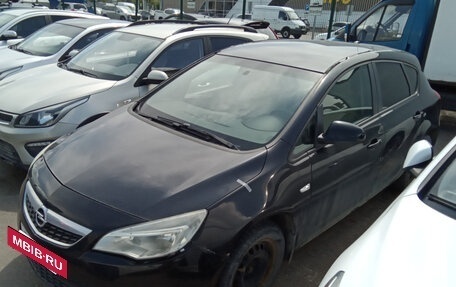 Opel Astra J, 2010 год, 428 000 рублей, 3 фотография