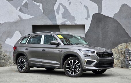 Skoda Kodiaq I, 2023 год, 4 000 000 рублей, 3 фотография