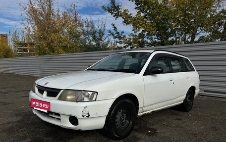 Nissan Wingroad III, 2001 год, 265 000 рублей, 3 фотография
