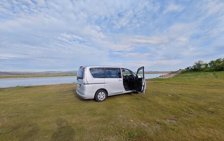Nissan Serena IV, 2013 год, 1 450 000 рублей, 4 фотография