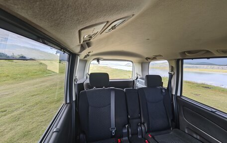 Nissan Serena IV, 2013 год, 1 450 000 рублей, 2 фотография