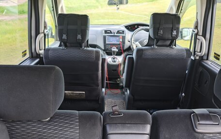 Nissan Serena IV, 2013 год, 1 450 000 рублей, 7 фотография