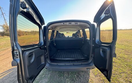 Renault Logan I, 2012 год, 830 000 рублей, 9 фотография