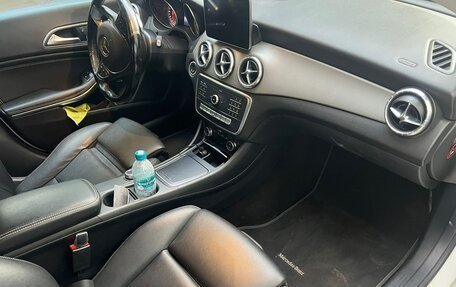 Mercedes-Benz CLA, 2016 год, 1 400 000 рублей, 7 фотография