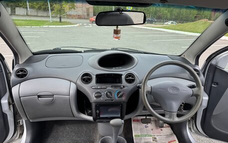 Toyota Vitz, 2000 год, 340 000 рублей, 13 фотография