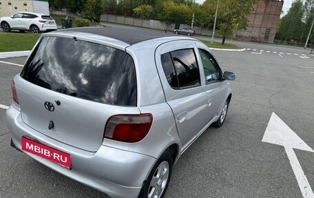 Toyota Vitz, 2000 год, 340 000 рублей, 9 фотография