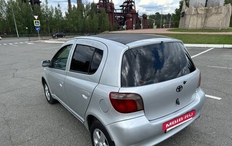 Toyota Vitz, 2000 год, 340 000 рублей, 8 фотография