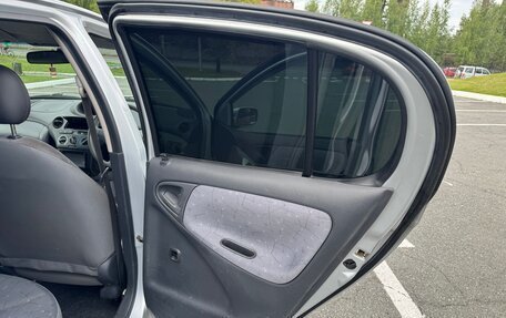 Toyota Vitz, 2000 год, 340 000 рублей, 15 фотография