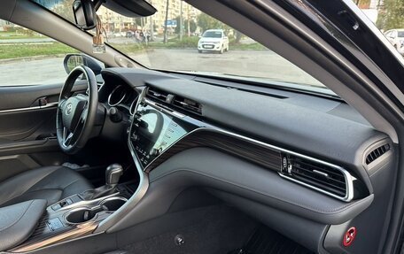 Toyota Camry, 2018 год, 2 865 000 рублей, 16 фотография