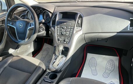Opel Astra J, 2011 год, 579 000 рублей, 8 фотография