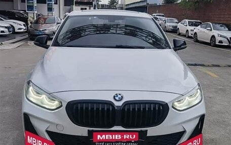 BMW 1 серия, 2021 год, 1 679 681 рублей, 2 фотография