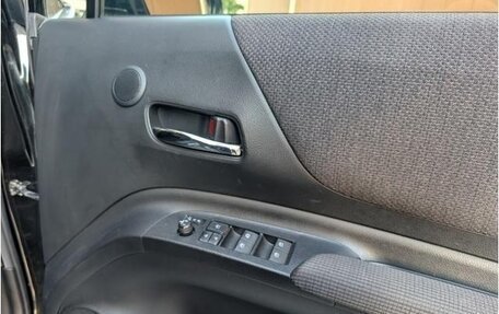 Toyota Sienta II, 2021 год, 1 043 000 рублей, 30 фотография