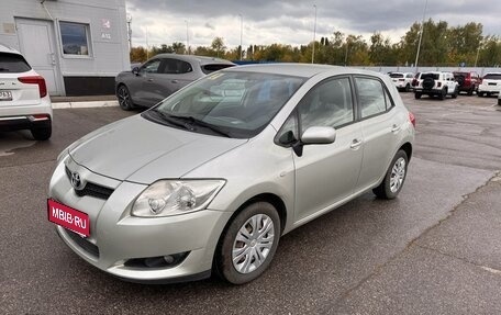 Toyota Auris II, 2008 год, 673 000 рублей, 1 фотография