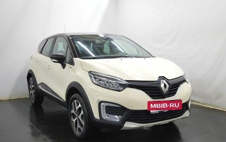 Renault Kaptur I рестайлинг, 2017 год, 1 126 000 рублей, 3 фотография