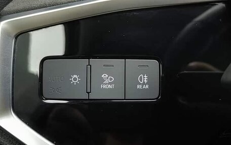 Audi Q3, 2021 год, 2 240 000 рублей, 12 фотография
