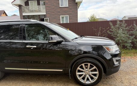 Ford Explorer VI, 2017 год, 2 970 000 рублей, 9 фотография