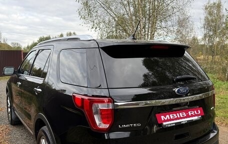 Ford Explorer VI, 2017 год, 2 970 000 рублей, 7 фотография