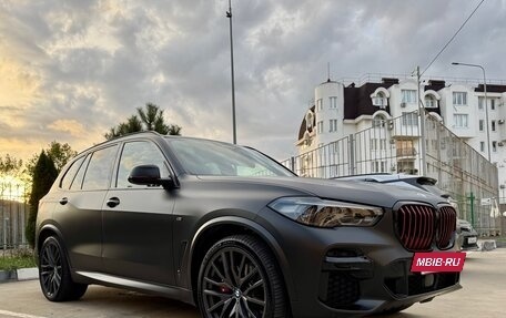 BMW X5, 2022 год, 9 790 000 рублей, 2 фотография