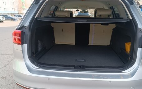 Volkswagen Passat B8 рестайлинг, 2015 год, 1 600 000 рублей, 4 фотография