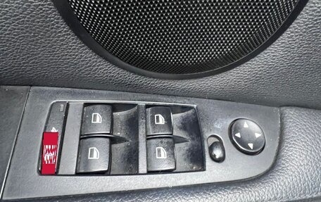 BMW 3 серия, 2011 год, 1 200 000 рублей, 11 фотография
