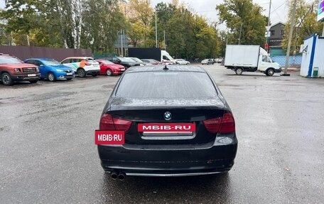 BMW 3 серия, 2011 год, 1 200 000 рублей, 4 фотография