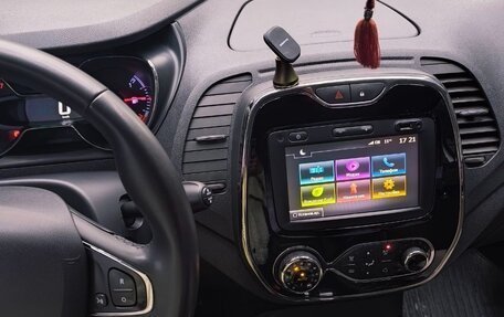 Renault Kaptur I рестайлинг, 2017 год, 1 300 000 рублей, 10 фотография