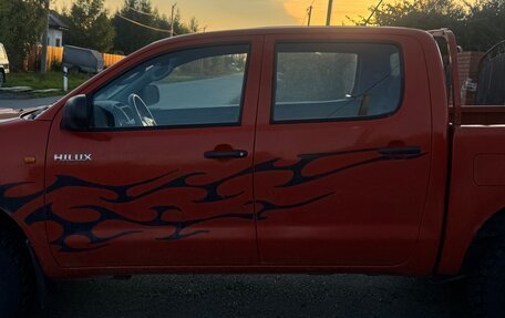 Toyota Hilux VII, 2012 год, 1 950 000 рублей, 4 фотография