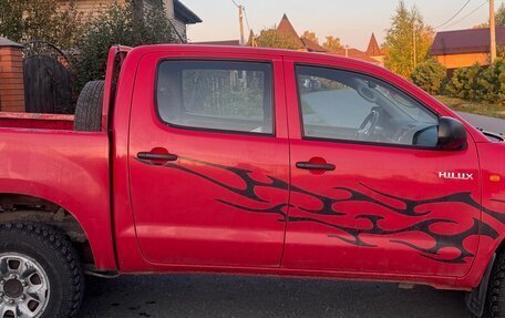 Toyota Hilux VII, 2012 год, 1 950 000 рублей, 3 фотография