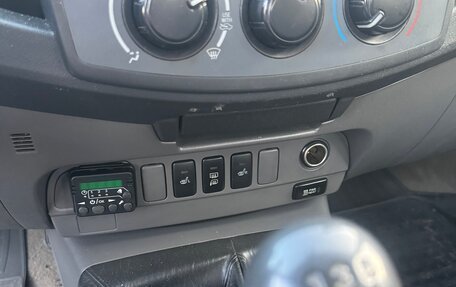 Toyota Hilux VII, 2012 год, 1 950 000 рублей, 6 фотография
