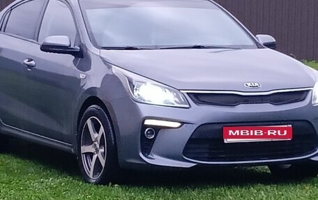 KIA Rio IV, 2018 год, 1 470 000 рублей, 2 фотография
