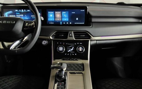 CheryExeed TXL, 2022 год, 2 386 650 рублей, 11 фотография