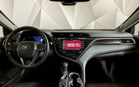 Toyota Camry, 2020 год, 3 193 000 рублей, 14 фотография