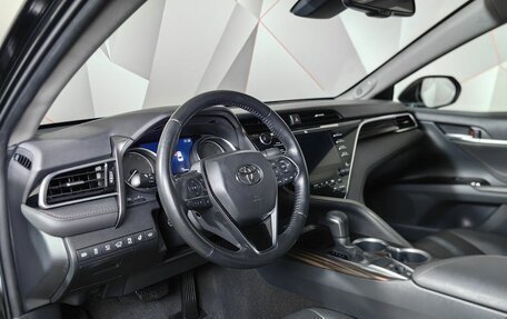 Toyota Camry, 2020 год, 3 193 000 рублей, 19 фотография