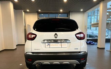 Renault Kaptur I рестайлинг, 2017 год, 1 490 000 рублей, 4 фотография